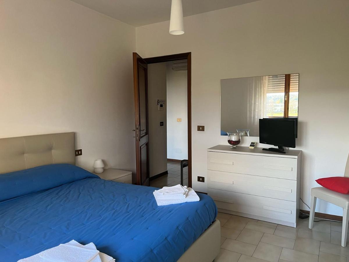 Home Azzurra Capolona Kültér fotó